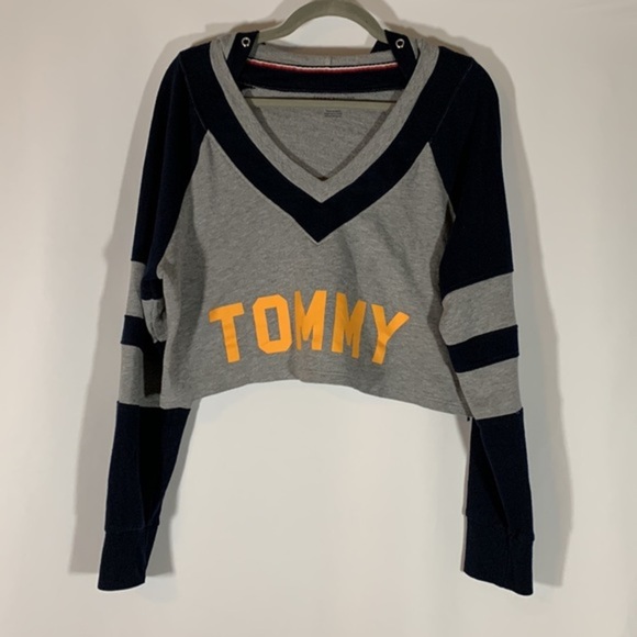 Tommy Hilfiger Black, Grey & Yellow Cropped Sweater Top - Picture 1 of 7
